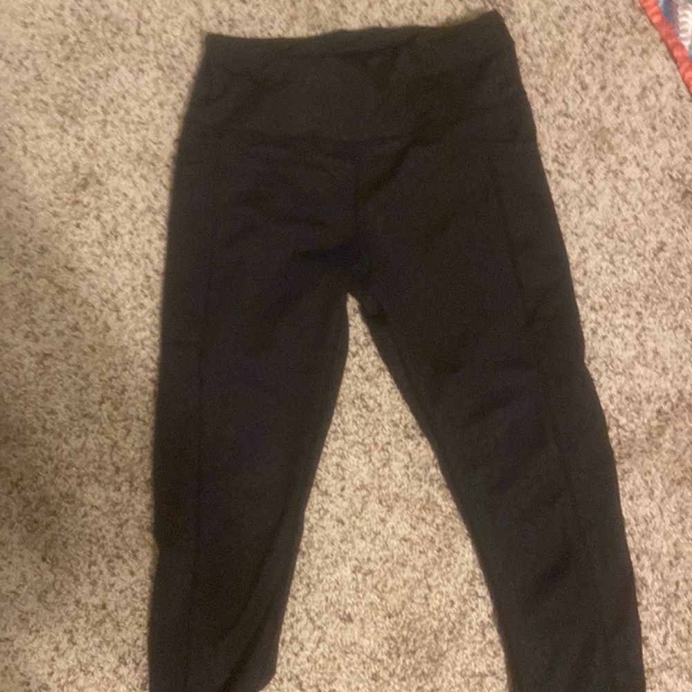 Constantly Varied Gear Small Black Leopard Capris